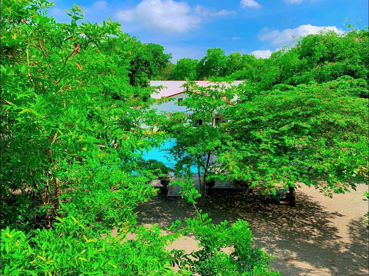 Ud Garden Hotel Kataragama Exterior photo