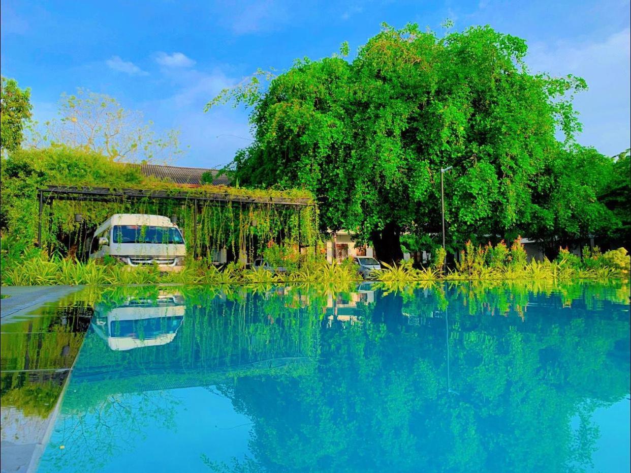 Ud Garden Hotel Kataragama Exterior photo