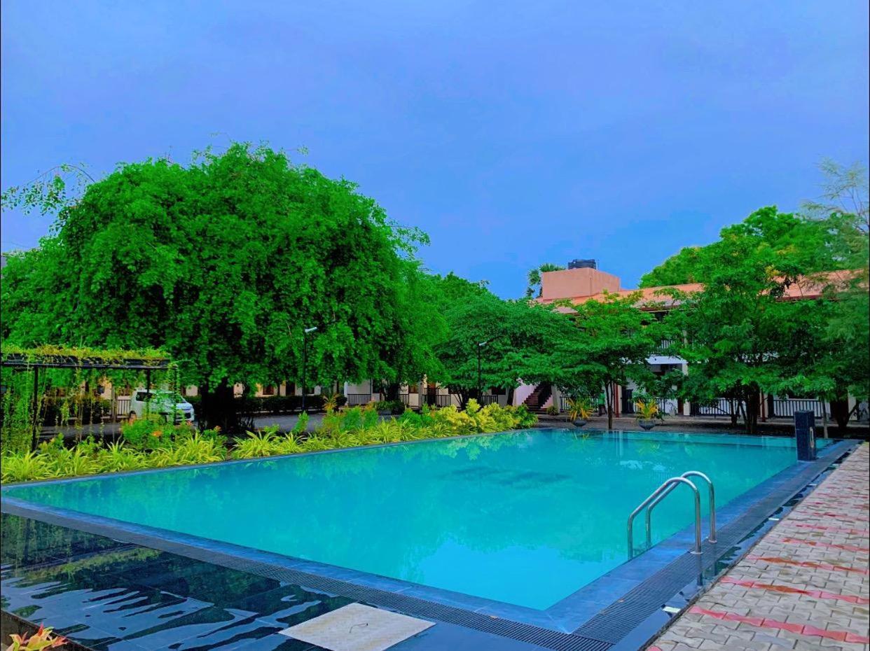 Ud Garden Hotel Kataragama Exterior photo