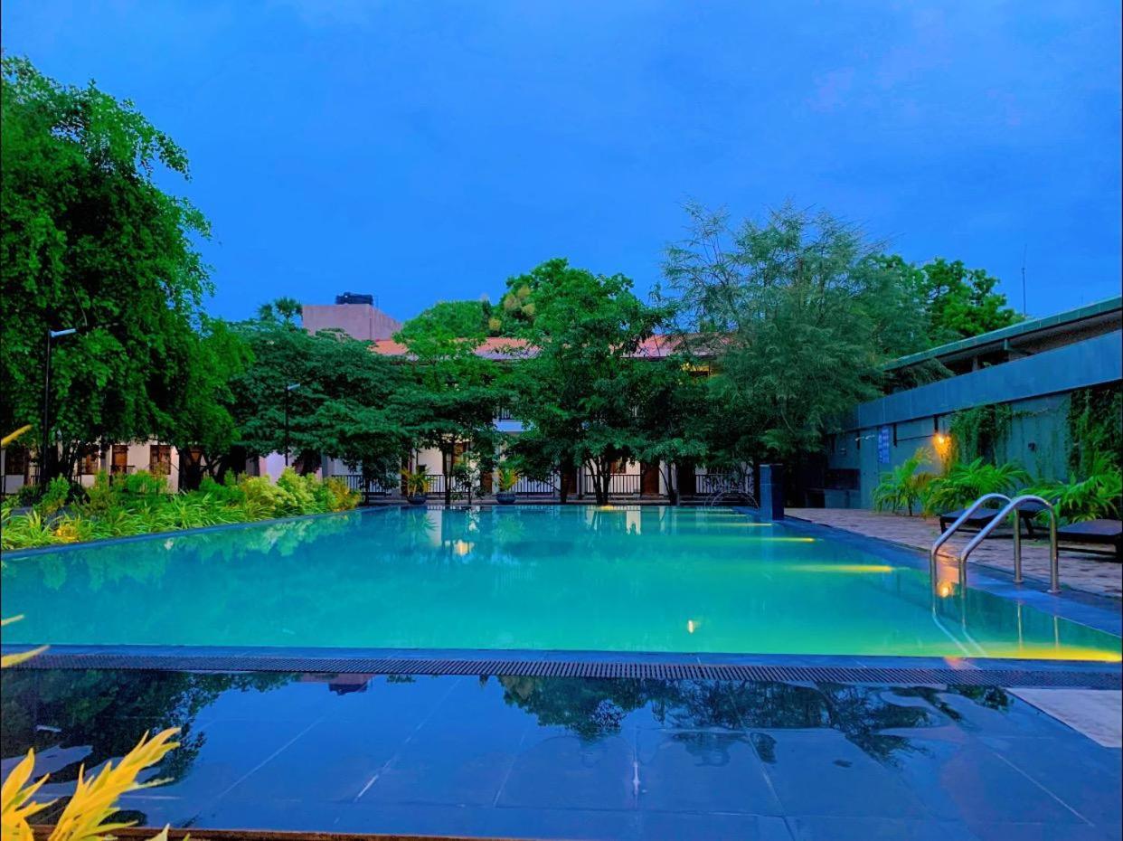Ud Garden Hotel Kataragama Exterior photo
