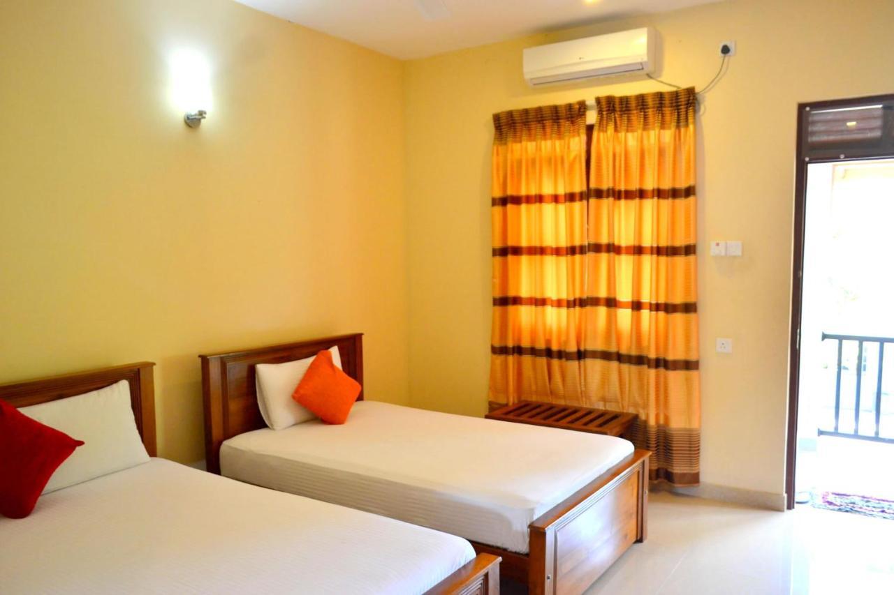 Ud Garden Hotel Kataragama Exterior photo